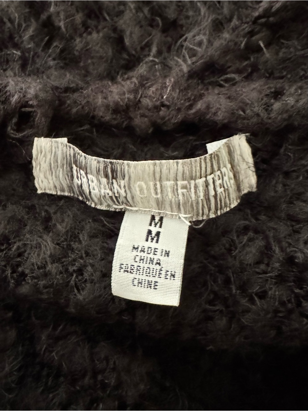 Urban Outfitters Black Fuzzy Cropped Cardigan Sweater M - Picture 5 of 7